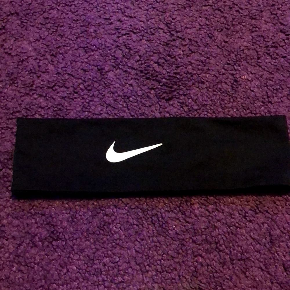 nike headband